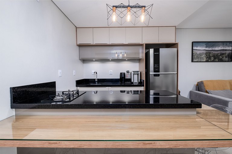 Lindo studio c/ piscina no Campeche OKA233