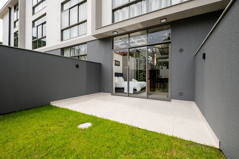 Estudio moderno en cond. con piscina TPS108