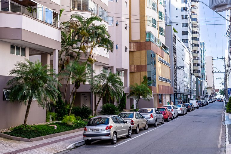 Apto confortável a 4min do mar RTA042