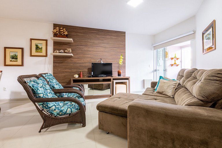 Apto confortável a 4min do mar RTA042