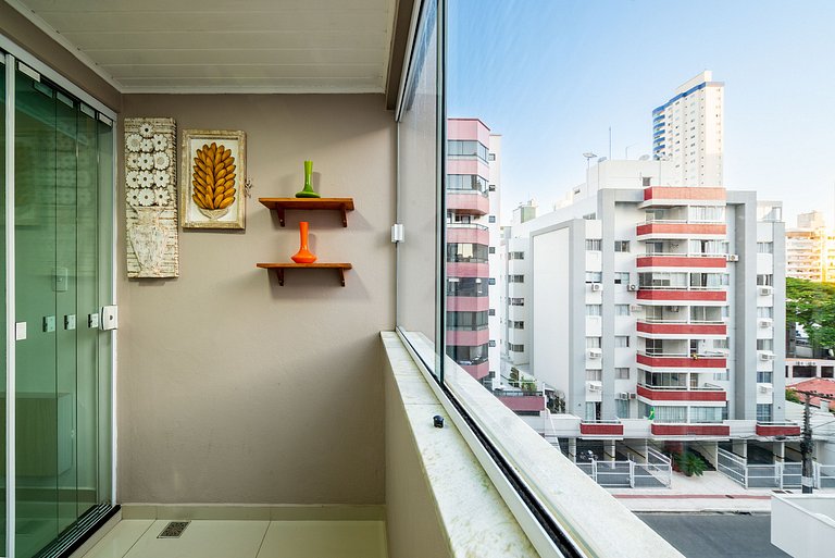 Apto confortável a 4min do mar RTA042