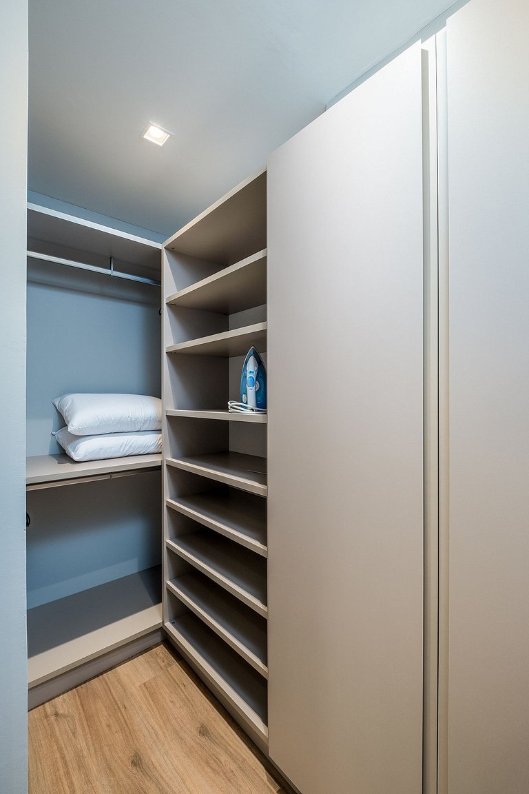 Cómodo y completo apart en edificio nuevo JPR211