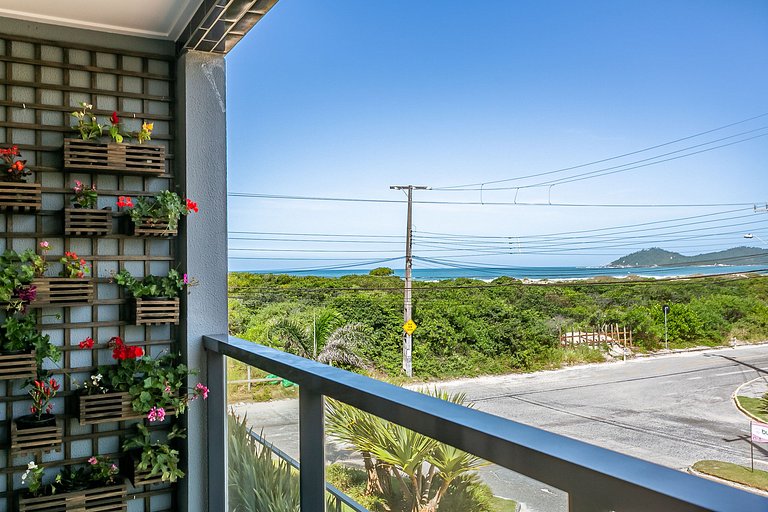 Hermoso estudio en cond. con vistas a la playa IRB203