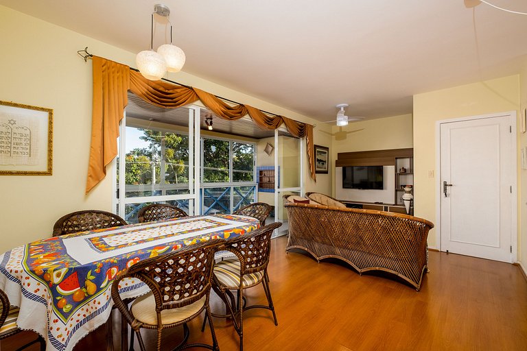 Apto c/churrasq a 500m do mar MDO201