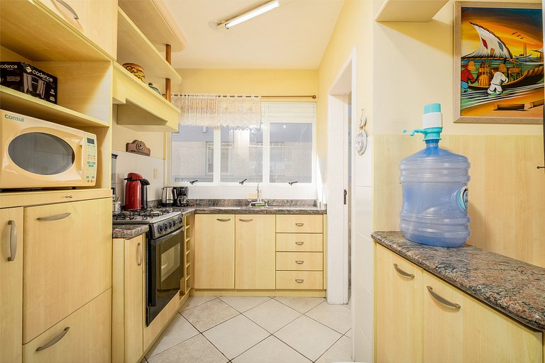 Apto c/churrasq a 500m do mar MDO201