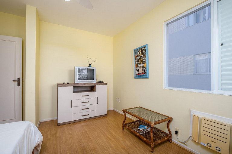 Apart c/barbacoa a 500m del mar MDO201