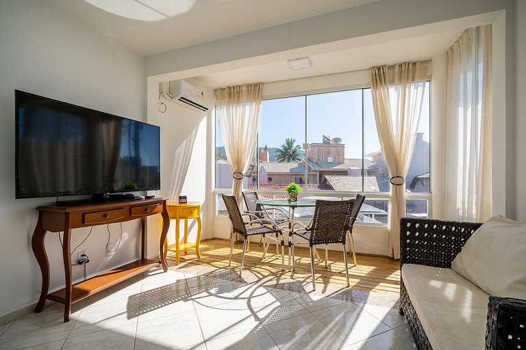 Piso con suite y playa en Bombas ROS001