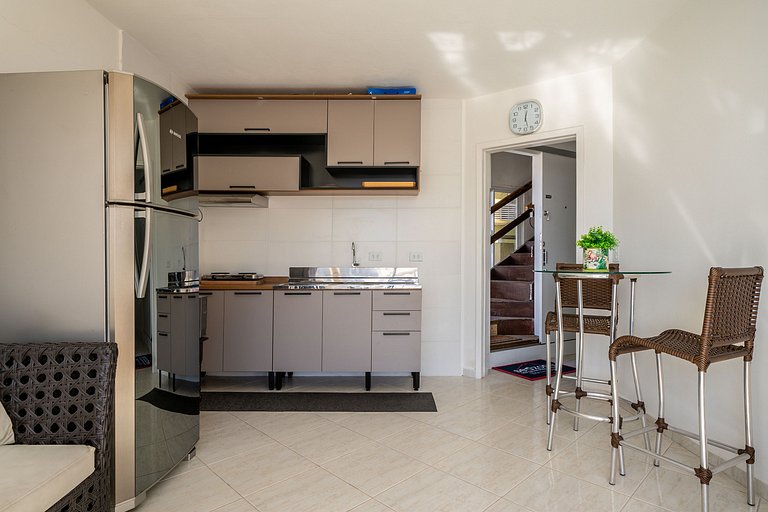 Piso con suite y playa en Bombas ROS001