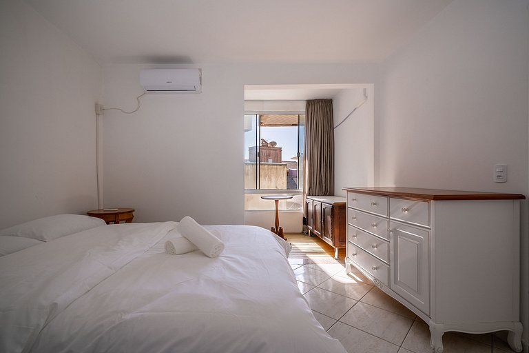 Piso con suite y playa en Bombas ROS001