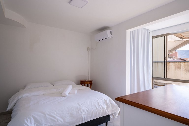 Piso con suite y playa en Bombas ROS001