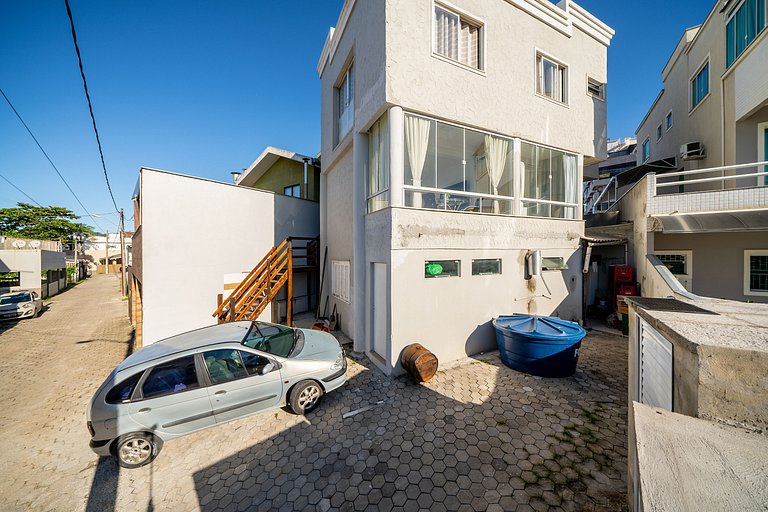 Piso con suite y playa en Bombas ROS001