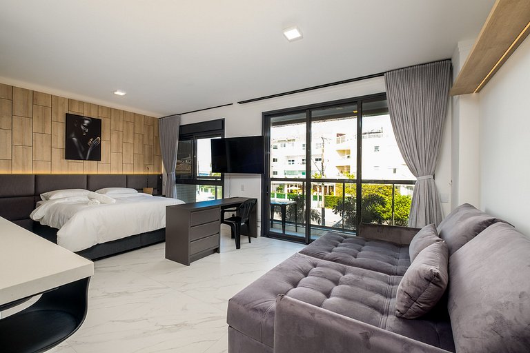 Estudio de alto estándar en Floripa IRB205