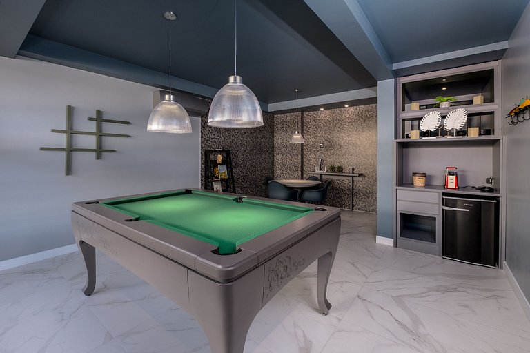 Estudio de alto estándar en Floripa IRB205