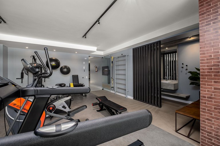 Estudio de alto estándar en Floripa IRB205