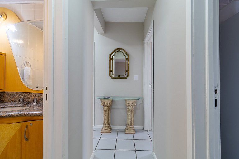 Apartamento con balcón a pocos metros de la playa VIN202