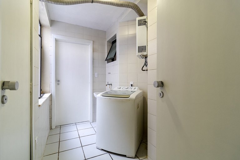 Apartamento con balcón a pocos metros de la playa VIN202