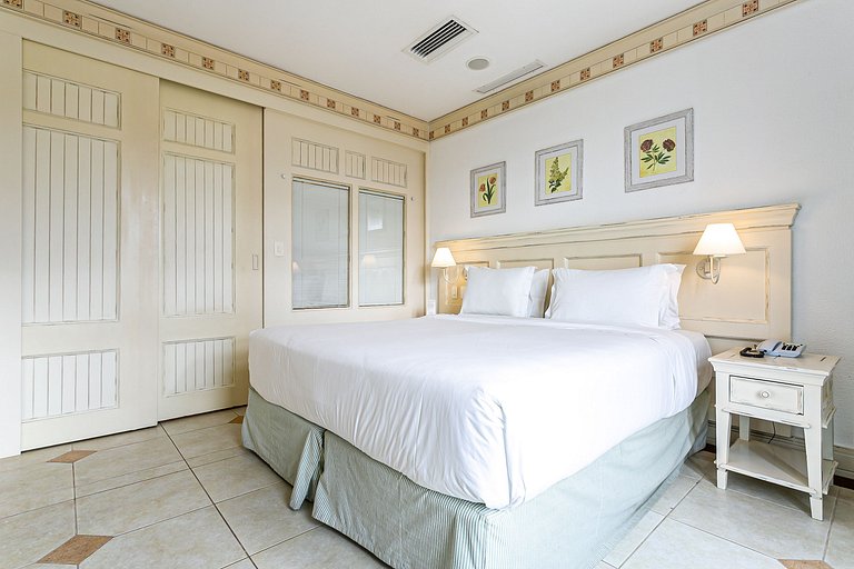 Estudio en Jurerê vista al mar en resort lujo ILC3405Seazone