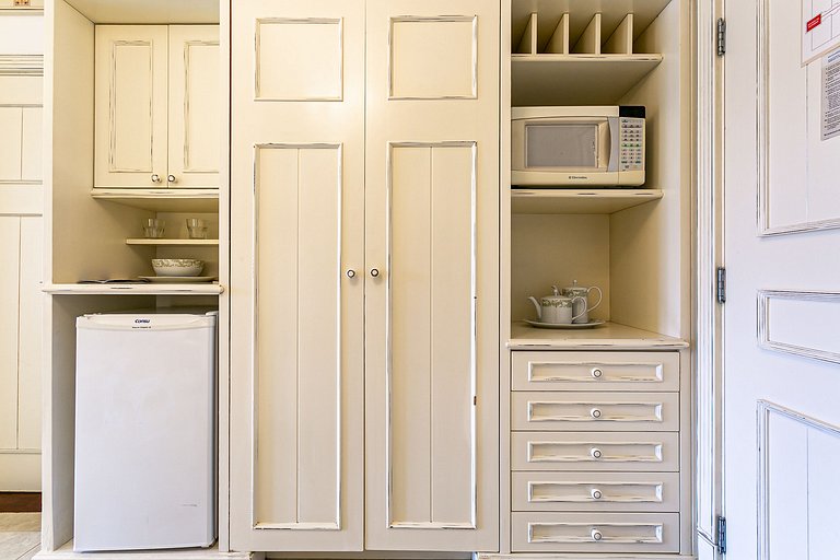 Studio em Jurerê vista mar em resort de luxo ILC3405 Seazone