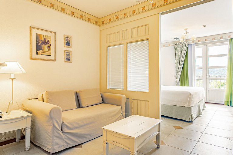 Estudio en Jurerê vista al mar en resort lujo ILC3405Seazone