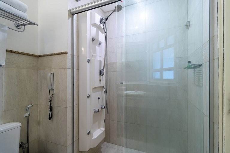 Studio em Jurerê resort de luxo mar, piscina ILC4112 Seazone