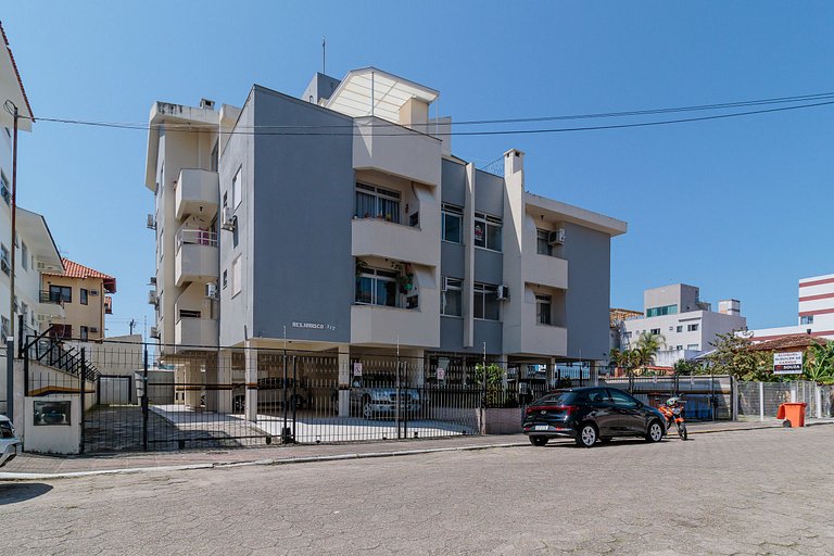 Apart bien situado a 500m de la playa RHI206