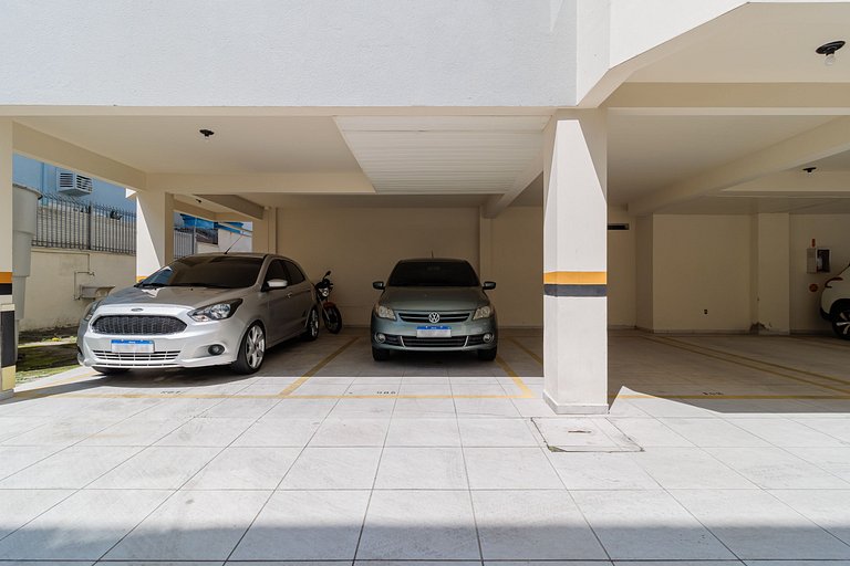 Apto bem localizado a 500mts da praia RHI206