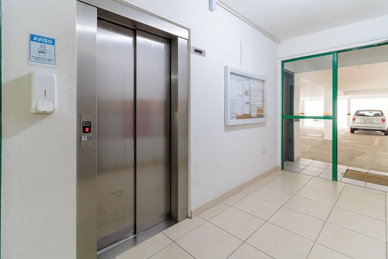 Lindo apart a 300m da praia IDF105