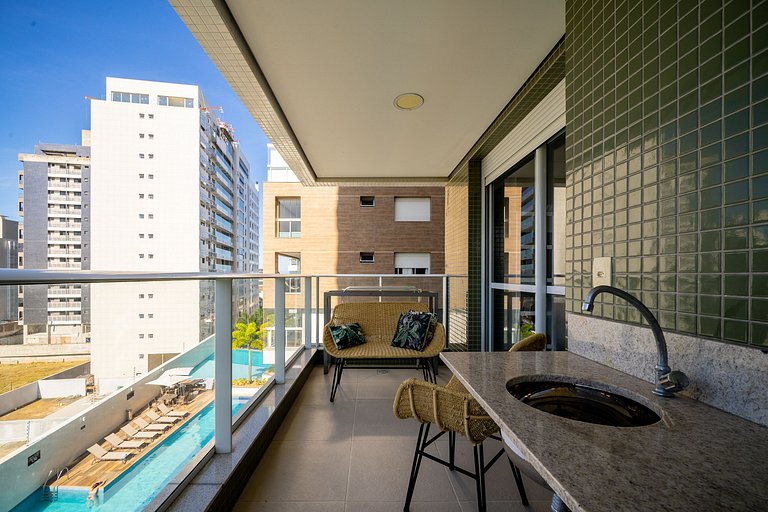 Encantador ajuste c/ balcón a 150m de la playa ABC403