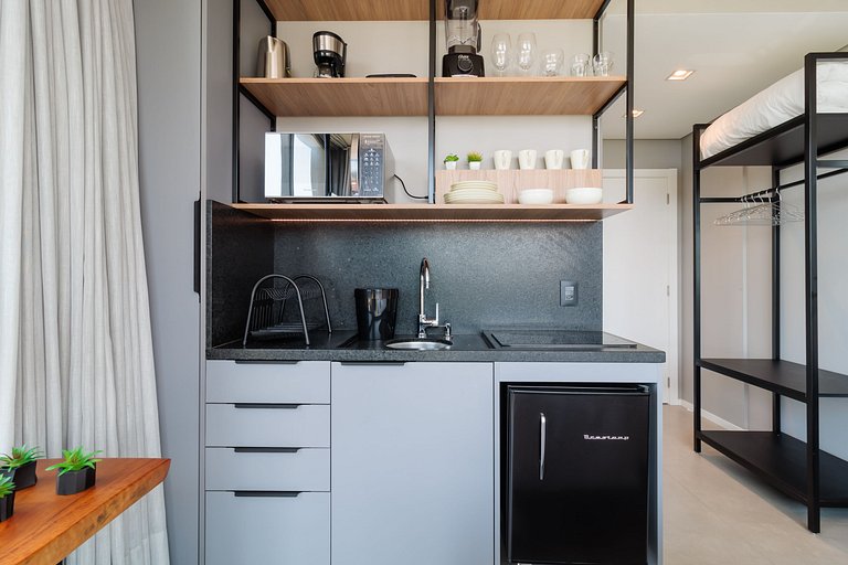 Estudio cómodo con vista frente mar Jurerê SPJ0305