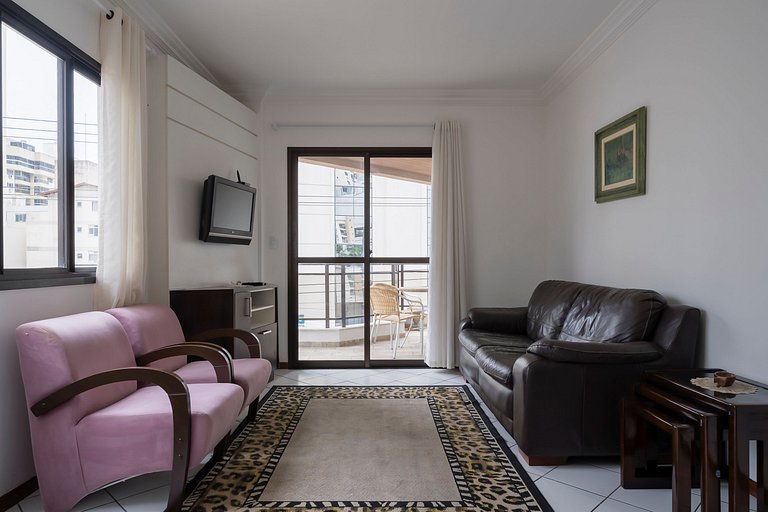 Apto prox a Praia Central em Balneário SC IAP213