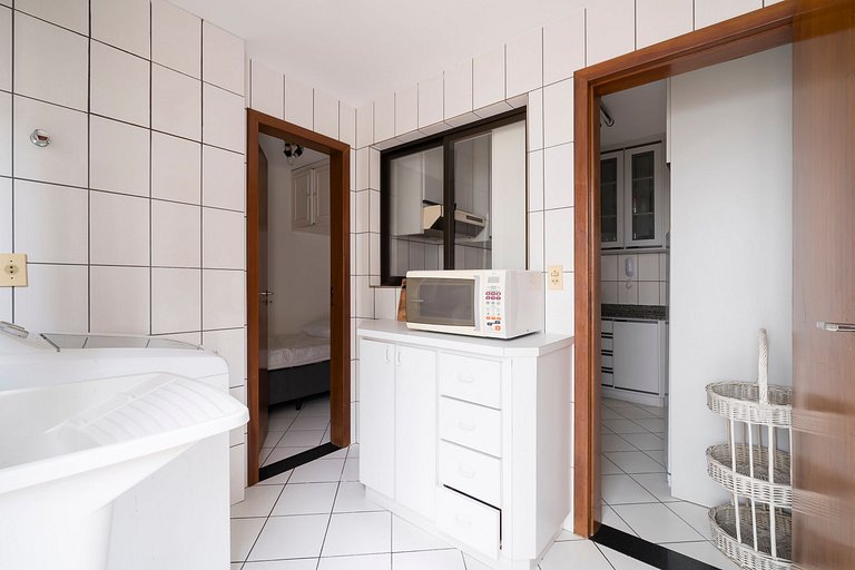 Apto cerca de la Playa Central en SC IAP213