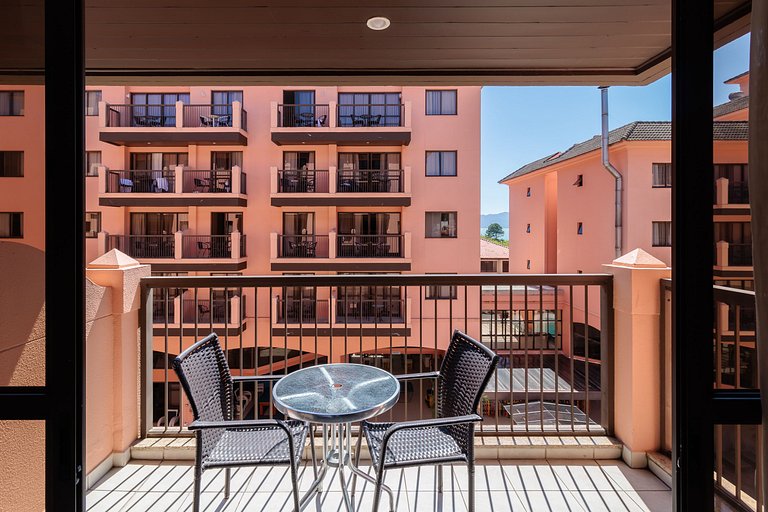 Apartamento en Jurerê mejor resort vista mar JBV242 Seazone