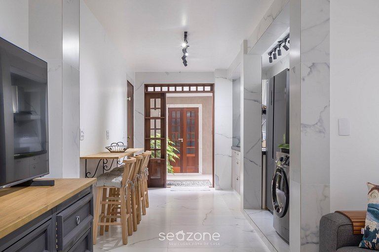 Apto espaçoso prox da Praia de Cabeçudas PSN001