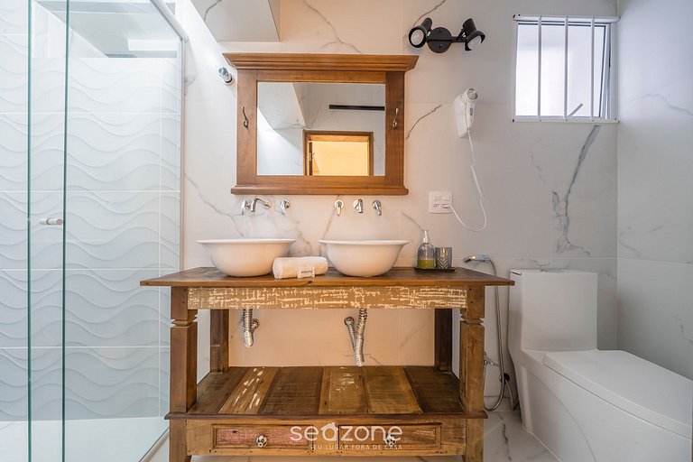 Apto espaçoso prox da Praia de Cabeçudas PSN001