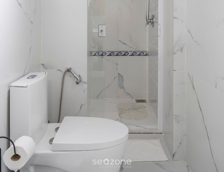 Apto espaçoso prox da Praia de Cabeçudas PSN001