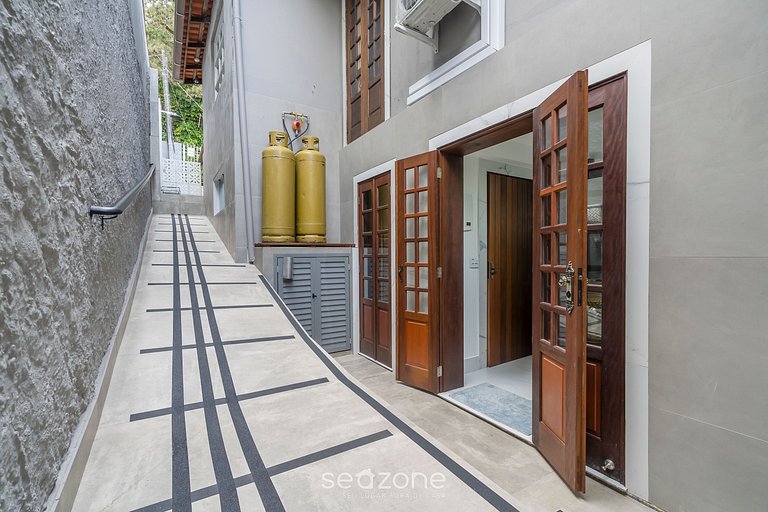 Amplio apto cerca de la playa de Cabeçudas PSN001