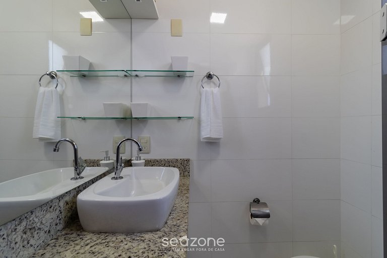 Precioso aptoo junto al mar con barbacoa RIG0102