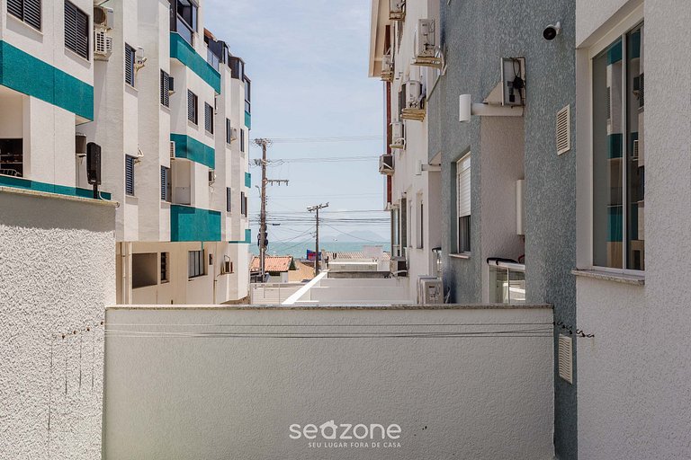 Precioso apto junto al mar con barbacoa RMI0007