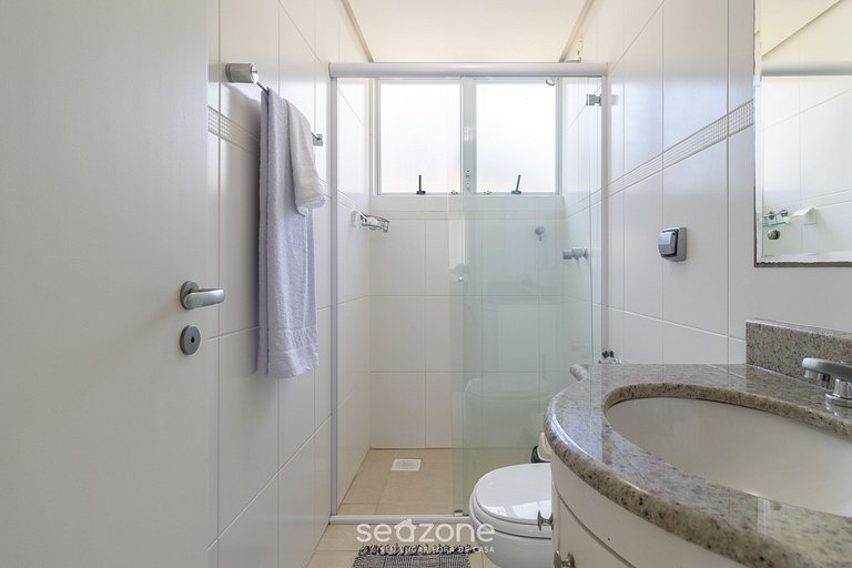 Hermoso apto a 3 min de la playa de Jurerê RAF101