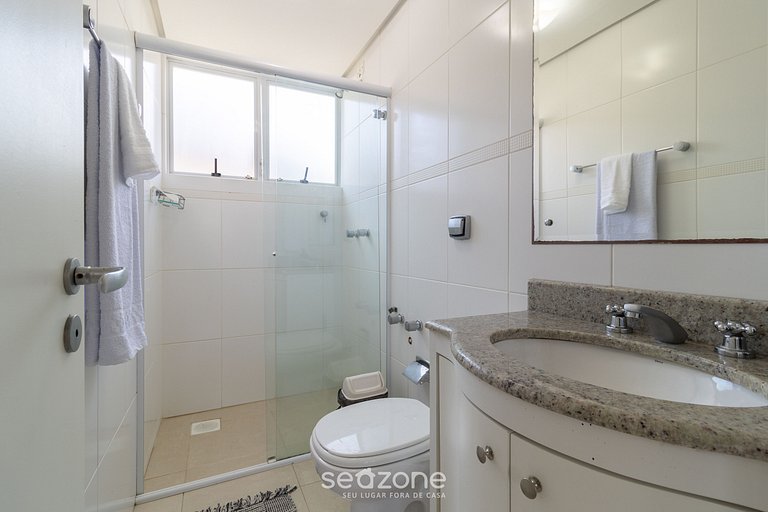 Lindo apto a 3 minutos da praia de Jurerê RAF101