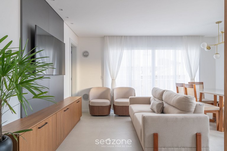 Depto c/ piscina y parrilla Bombinhas RNA0303