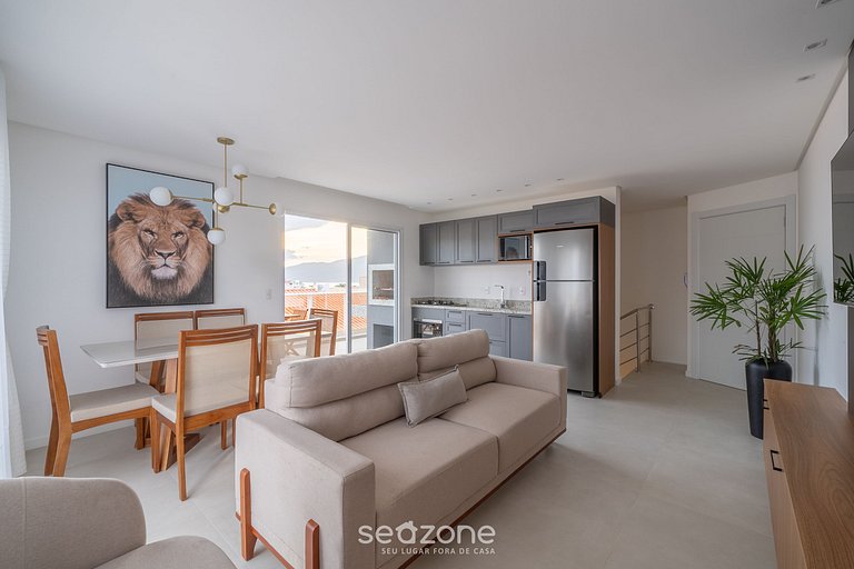 Apto c/ piscina e churrasqueira Bombinhas RNA0303