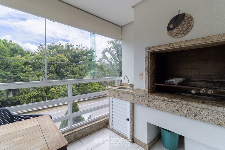 Apto con terraza a pocos minutos del mar CCB103