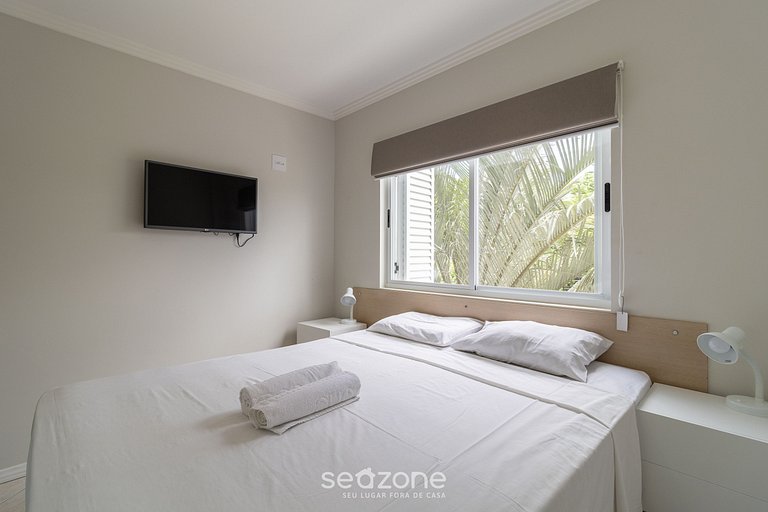 Apto com churrasq ótima localização Jurerê CCB103