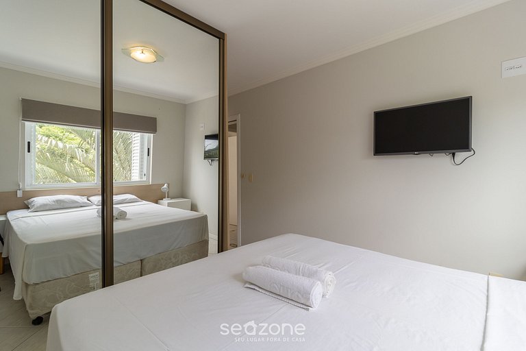 Apto com churrasq ótima localização Jurerê CCB103