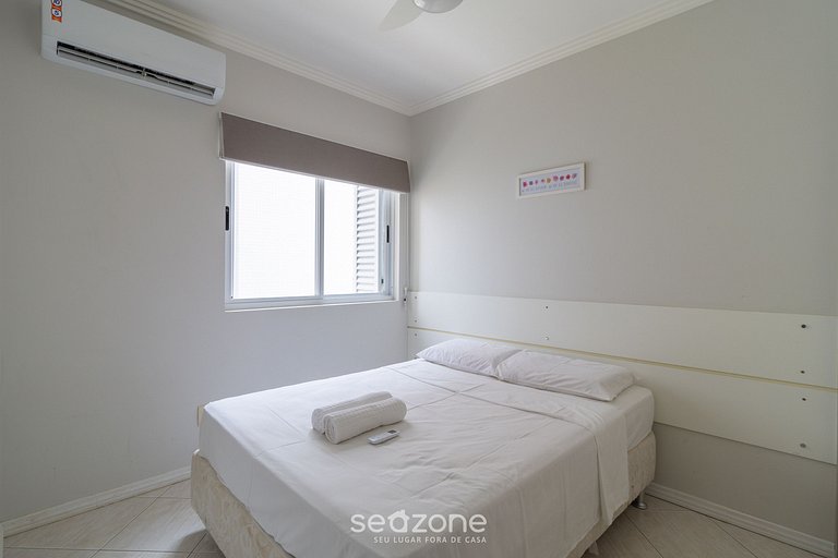 Apto com churrasq ótima localização Jurerê CCB103