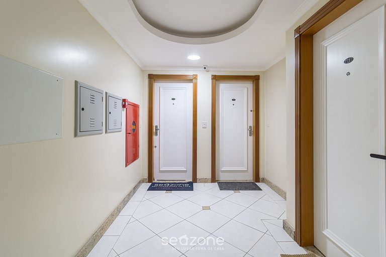 Apto con terraza a pocos minutos del mar CCB103