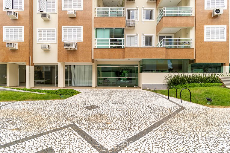 Apto con terraza a pocos minutos del mar CCB103