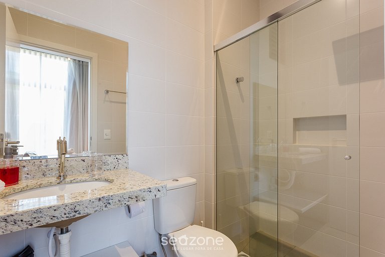 Studio confortável a 600m da Praia de Canas TPS210