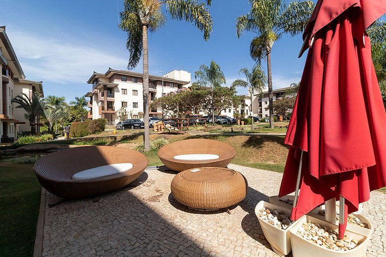 Apto en condominio con piscina y barbacoa CLR314